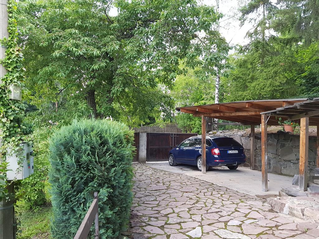 Drevenica Spanka Spania Dolina Exterior photo
